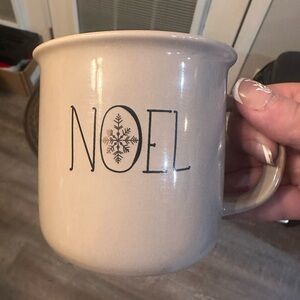 Elegant Cream Noel Mug